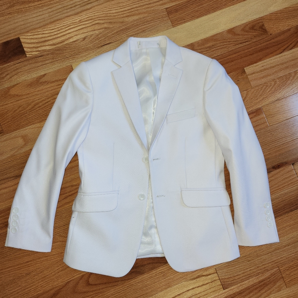 Bijan Kids boys white 4 piece suit size 8